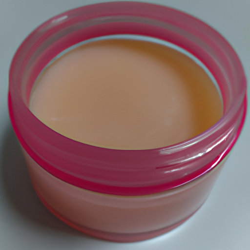 הוא מתאים לכל סוגי העור ונטול כימיקלים קשים.